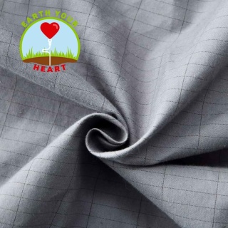norahlux-earth-your-heart-aardingslakens-hoeslakens-zilver-biokatoen-detail